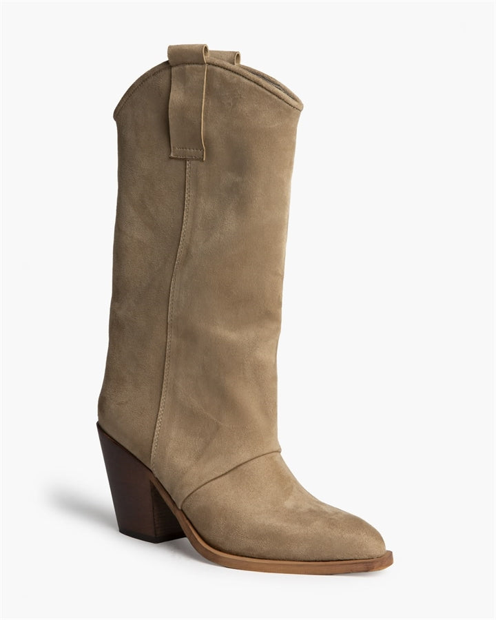 Bota Corina