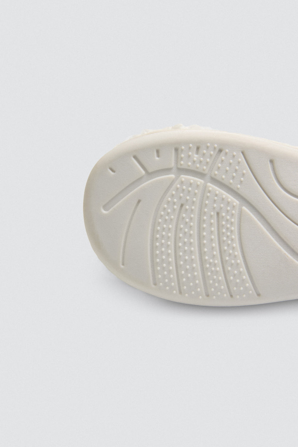 ZAPATILLA BORREGUITO