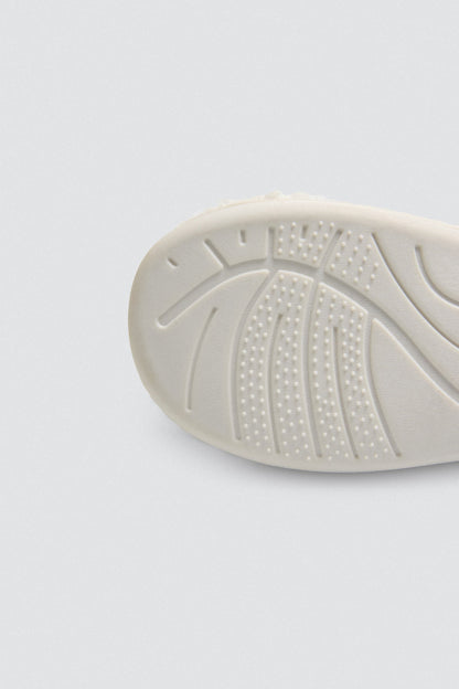 ZAPATILLA BORREGUITO