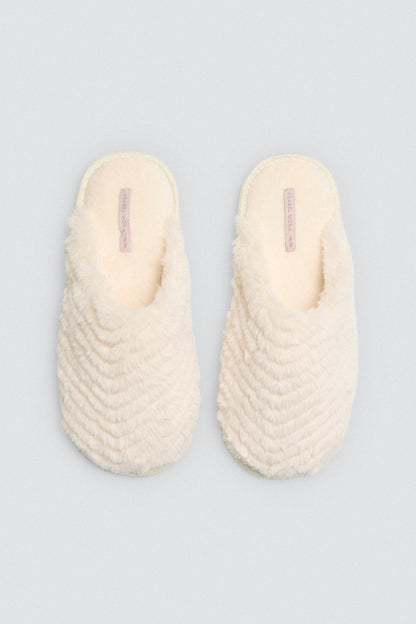 ZAPATILLA PELO